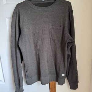 Vuori brown sweater